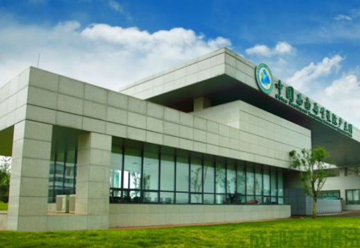 2025年8月15日内江某事业单位职工食堂油烟机和烟道清洗案例